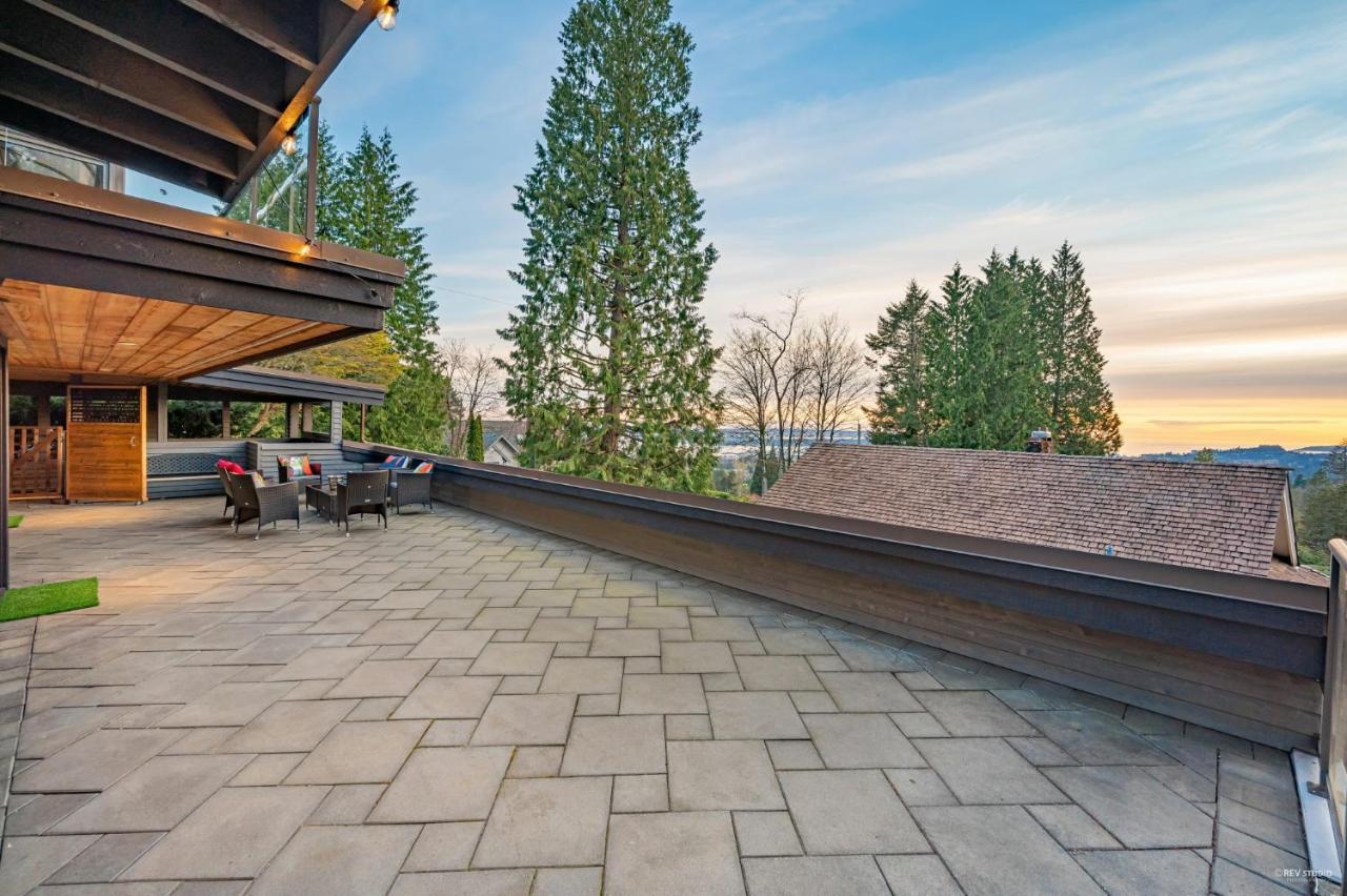 Seymour Private Bedroom, Ensuite Bathroom With Shared Pool, Hot Tub With Views North Vancouver Exteriér fotografie