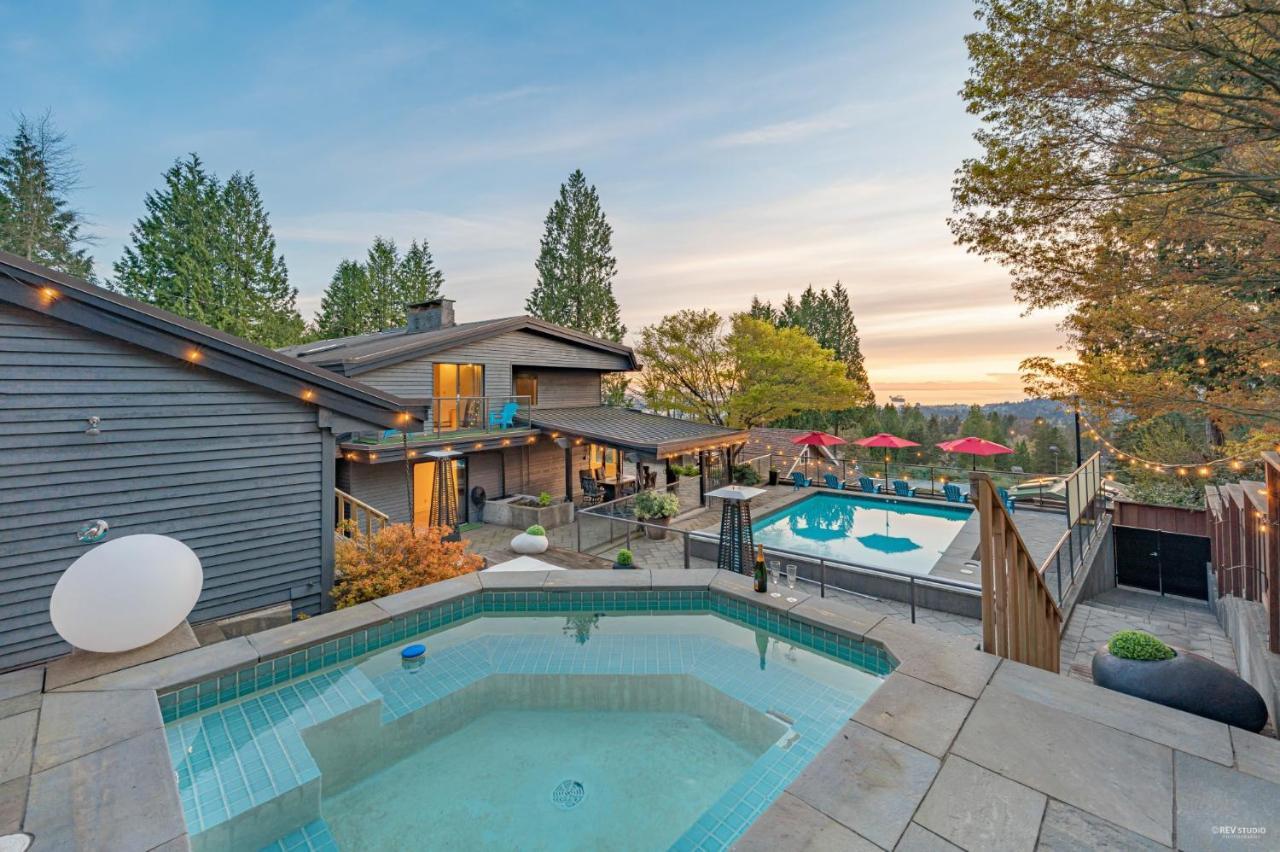 Seymour Private Bedroom, Ensuite Bathroom With Shared Pool, Hot Tub With Views North Vancouver Exteriér fotografie