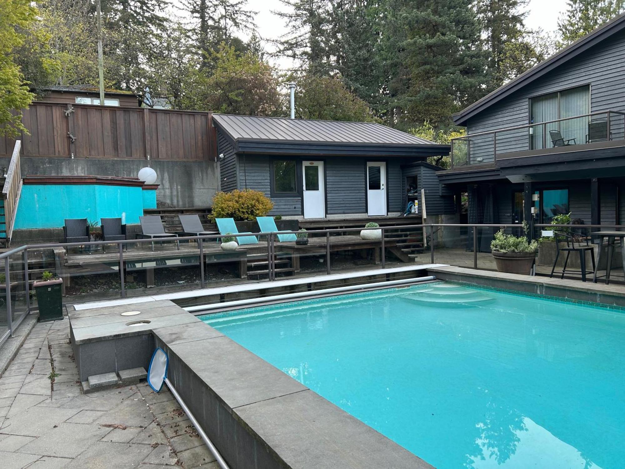 Seymour Private Bedroom, Ensuite Bathroom With Shared Pool, Hot Tub With Views North Vancouver Exteriér fotografie