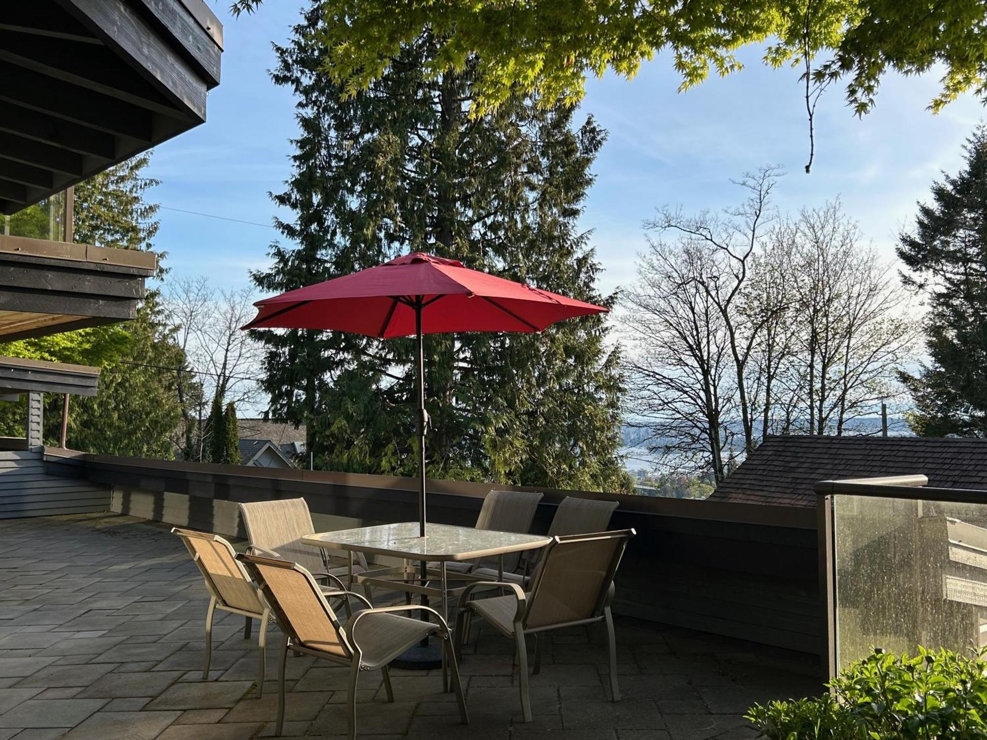 Seymour Private Bedroom, Ensuite Bathroom With Shared Pool, Hot Tub With Views North Vancouver Exteriér fotografie