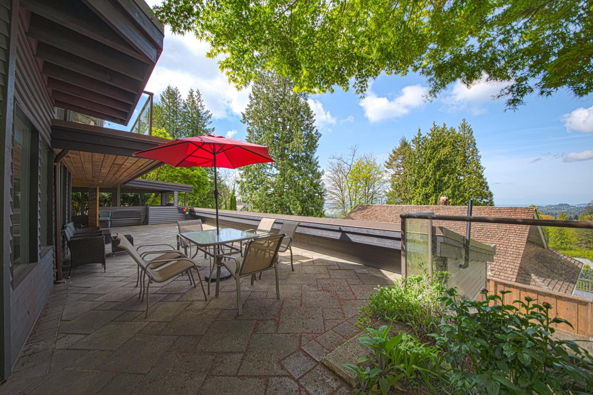 Seymour Private Bedroom, Ensuite Bathroom With Shared Pool, Hot Tub With Views North Vancouver Exteriér fotografie