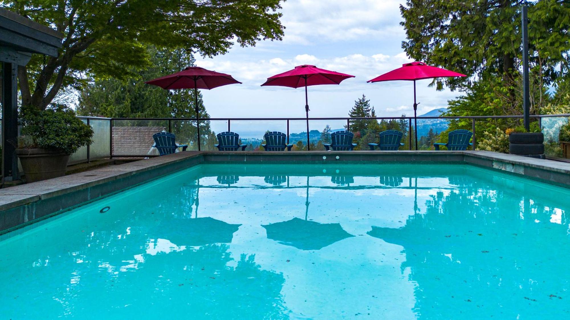 Seymour Private Bedroom, Ensuite Bathroom With Shared Pool, Hot Tub With Views North Vancouver Exteriér fotografie