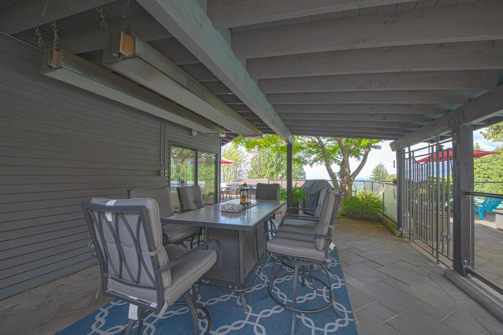 Seymour Private Bedroom, Ensuite Bathroom With Shared Pool, Hot Tub With Views North Vancouver Exteriér fotografie